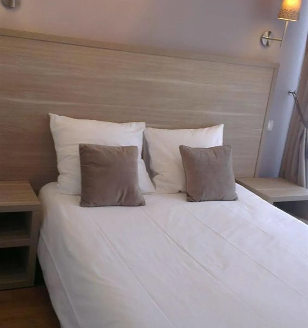 Luxelthe 2* Parigi