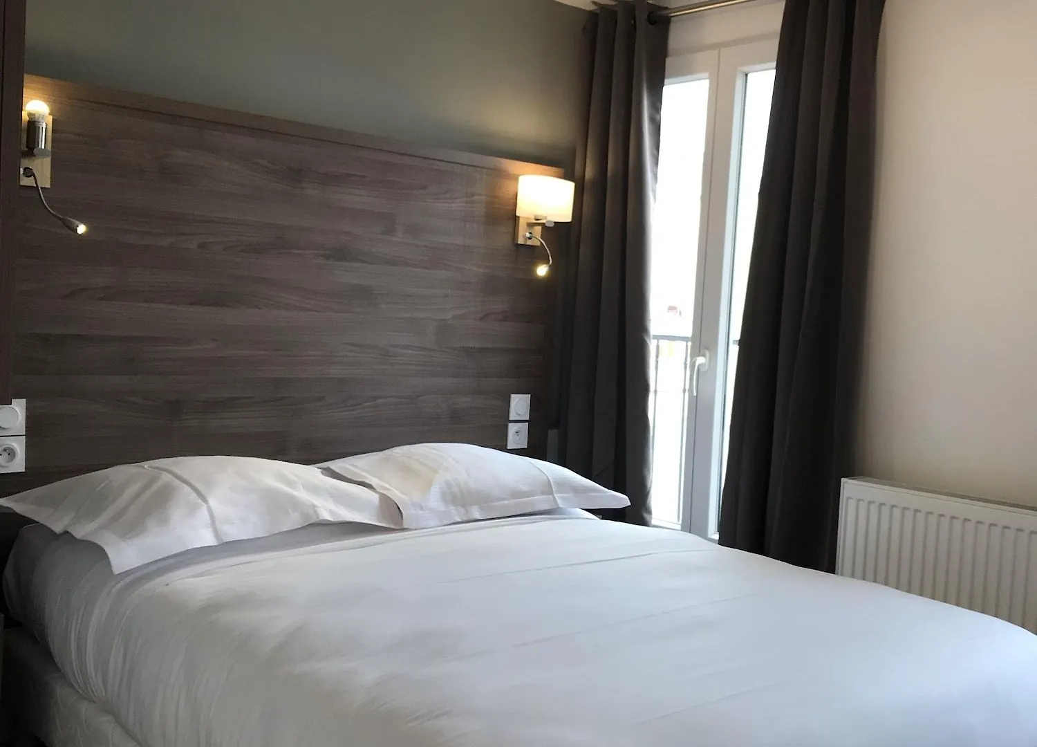 Luxelthe 2* Parigi
