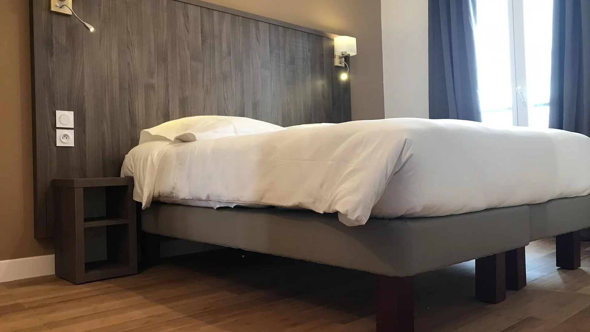 Luxelthe 2* Paryż